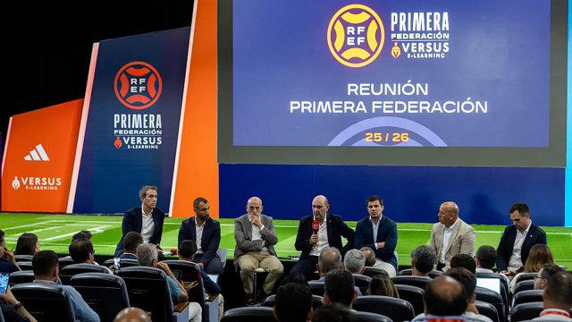 Imagen de La RFEF y los clubes: un encuentro con luces y sombras para el fútbol no profesional