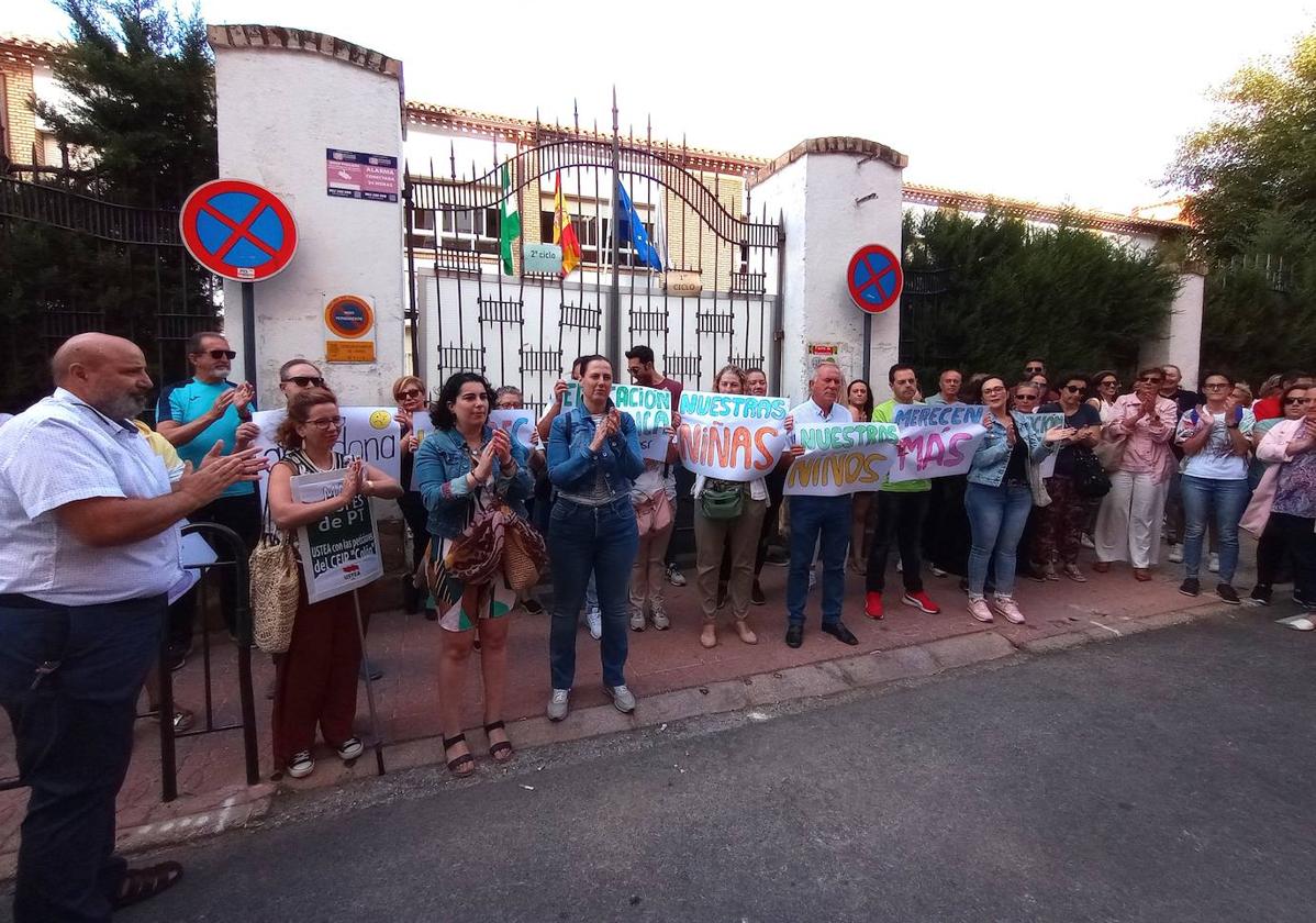 Linares se moviliza: Manifestación en defensa de la educación pública el 23 de julio