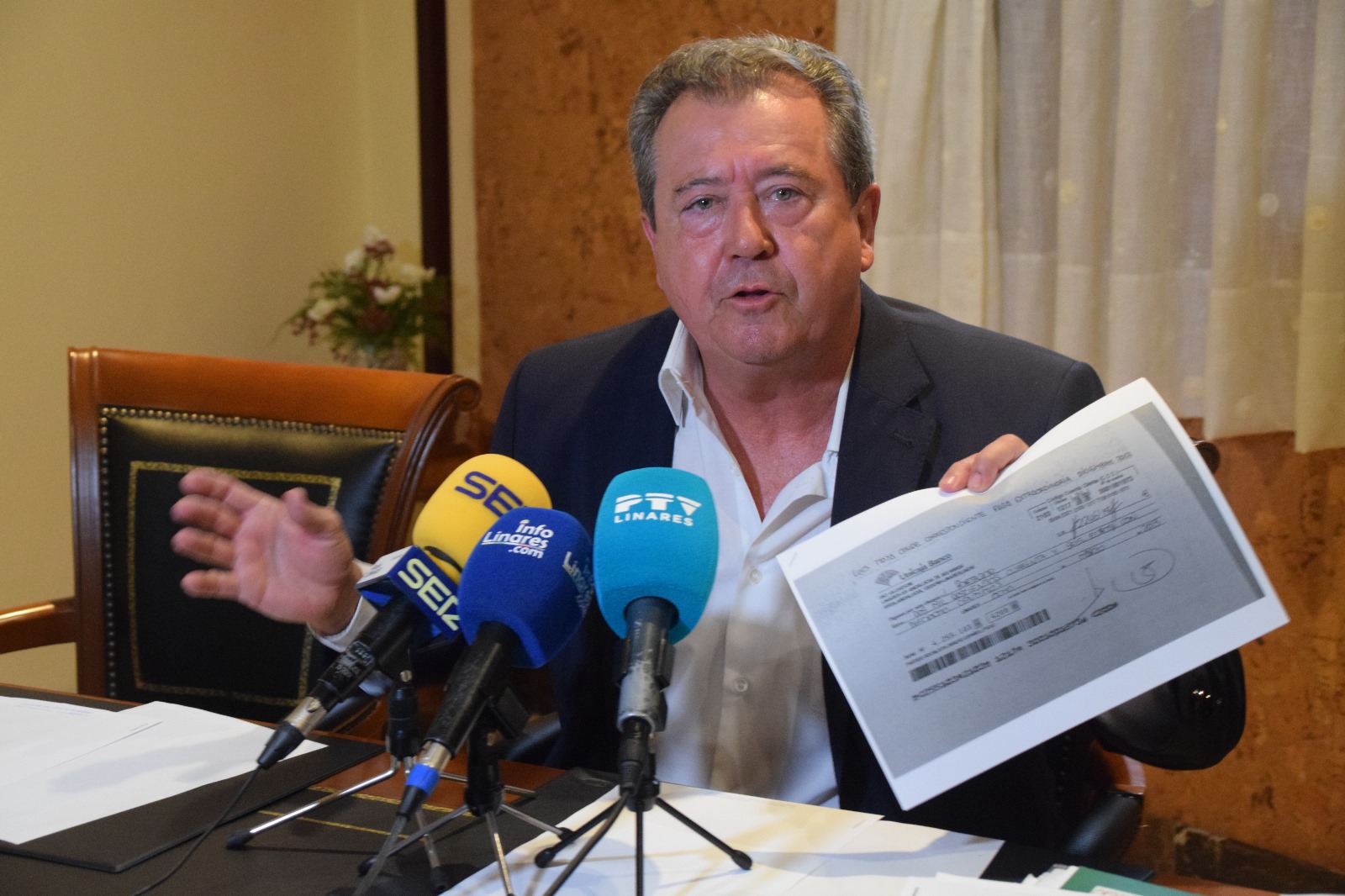 Imagen de Apoyo ciudadano por el indulto de Juan Fernández: entre la indignación y la esperanza