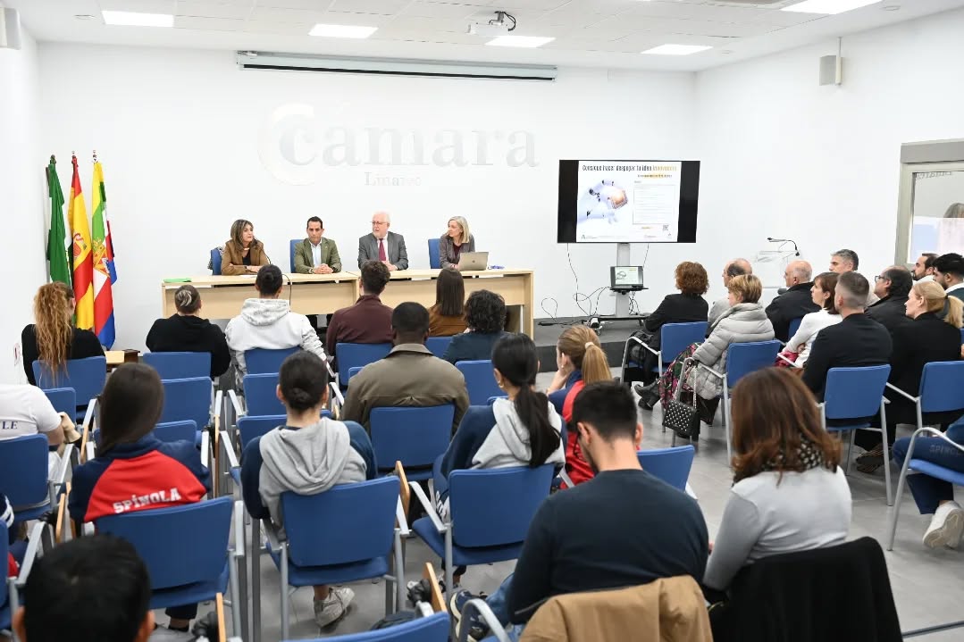 Imagen de La Incubadora de Empresas del Campus acoge la jornada ‘Consigue hacer despegar tu idea innovadora’, impulsada por Andalucía Emprende