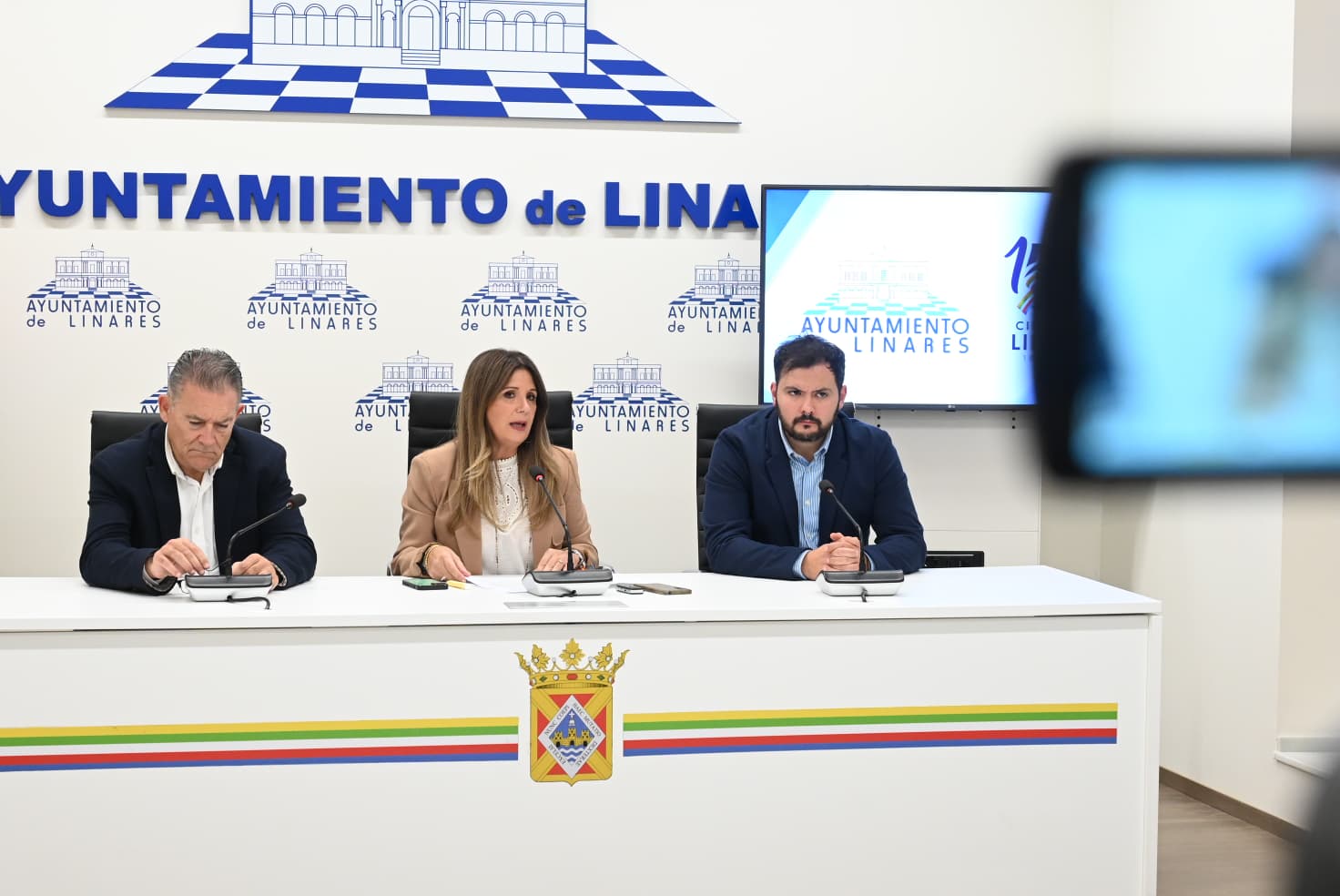 Imagen de El Ayuntamiento de Linares licitará de urgencia la remodelación del Estadio de Linarejos tras la rescisión del contrato actual