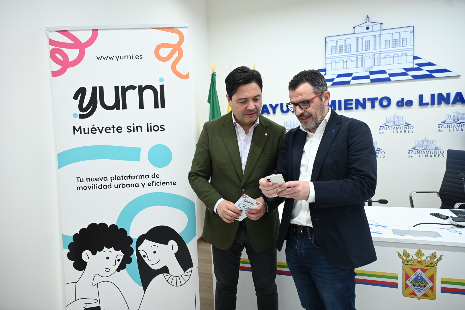 Imagen de Linares estrena ‘Yurni’, una app para consultar en tiempo real el transporte urbano