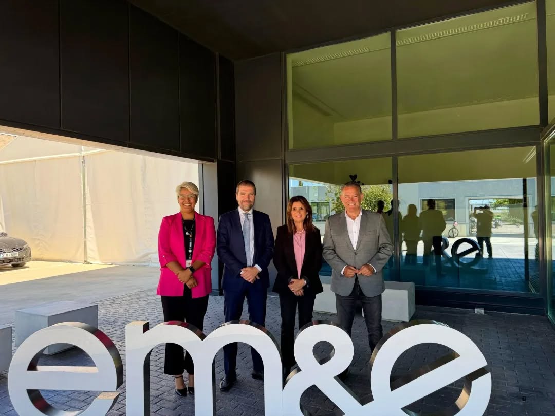 Imagen de La alcaldesa y el concejal de Industria refuerzan en Madrid el avance del proyecto de EM&E Group en Linares